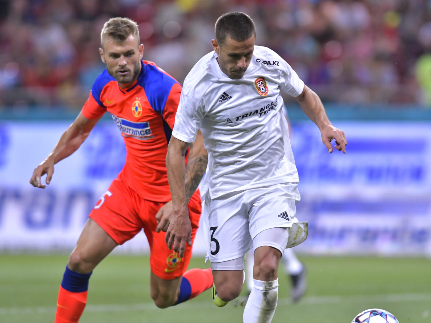 Coșmarul lui Gigi Becali, care a provocat una dintre cele mai mari rușini din istoria FCSB, a semnat în Superliga! „Astăzi face joncțiunea cu lotul!”. EXCLUSIV