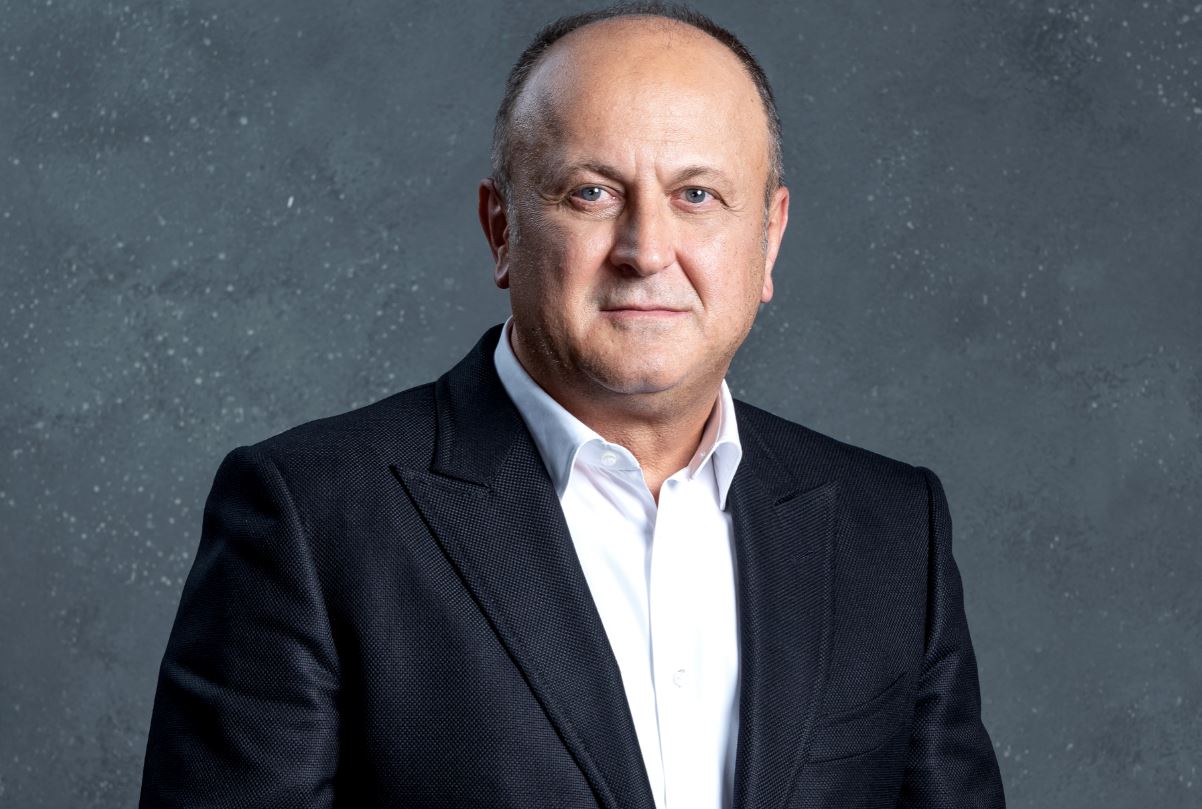 Dan Șucu e pe cale să dea lovitura cu cel mai scump transfer din istoria sa ca patron al Rapidului: cumpără un mijlocaș de top din Israel, de la Maccabi Haifa