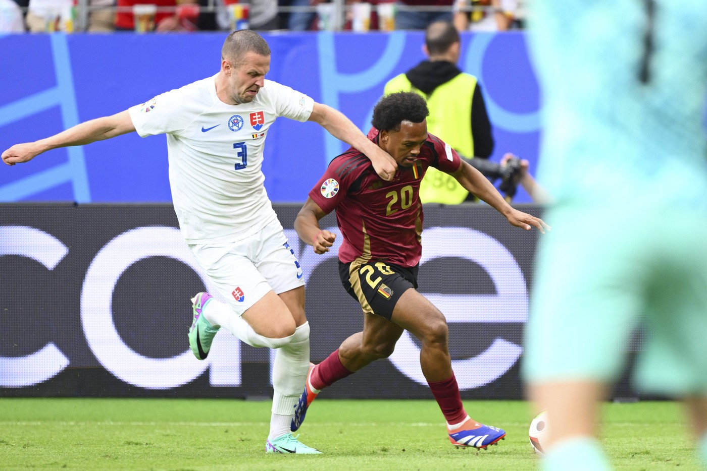 Dennis, Ianis, Radu, Răzvan, e o pâine de mâncat și cu Belgia! Șansa pare că ne surâde: cum au arătat adversarii noștri și ce trebuie să facă România la Koln pentru a intra cu adevărat în istorie, prin două victorii la rând la EURO 2024. SPECIAL