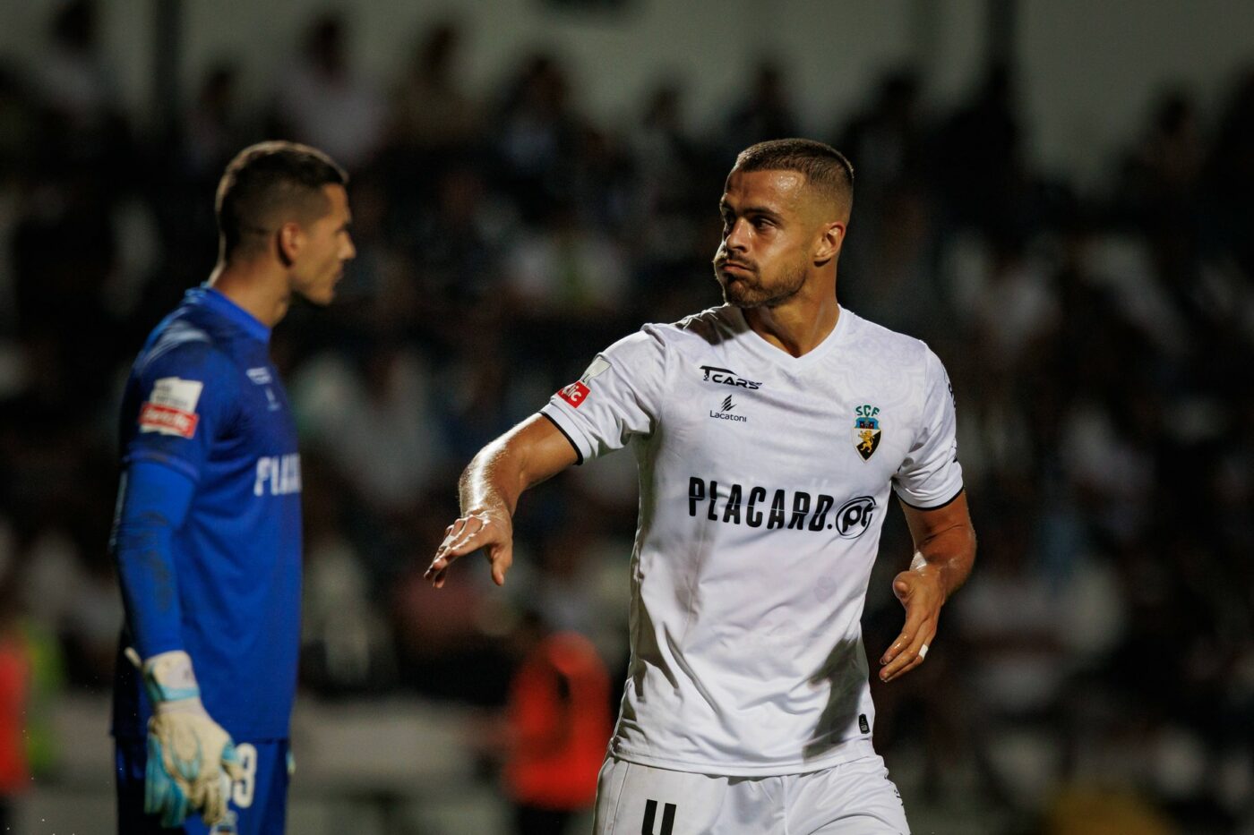 E liber de contract și poate semna oricând fotbalistul care și-a dat autogolul după numai 13 secunde de la debutul său de la FCSB!