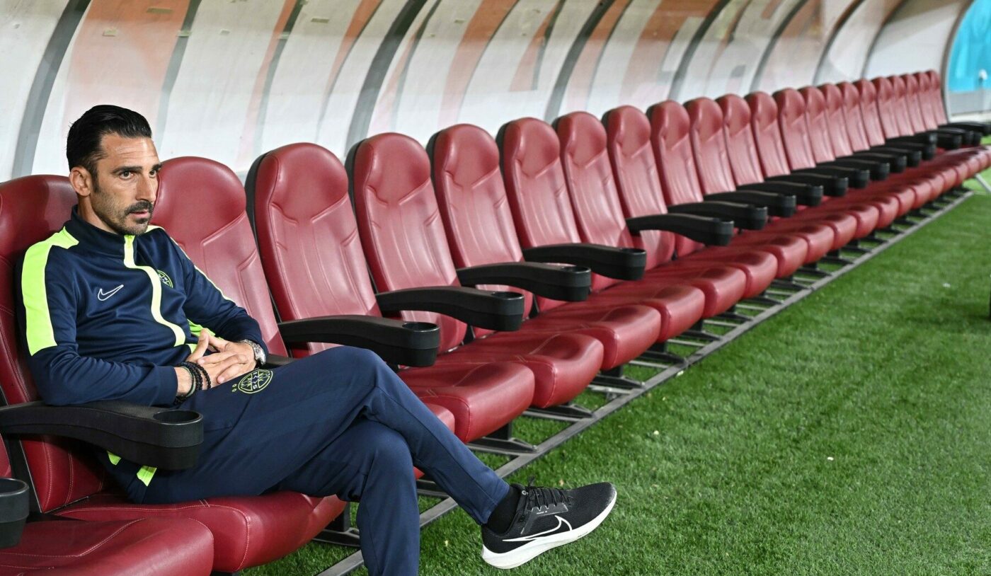 E out de la FCSB! Fotbalistul a fost dat afară la cererea lui Charalambous