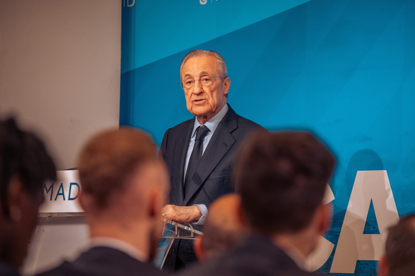 Florentino Perez s-a uitat la meciul România – Ucraina 3-0, în care Stanciu și Man au strălucit, și imediat după joc a pus mâna pe telefon și l-a sunat pe fotbalist! Ce i-a transmis președintele lui Real Madrid