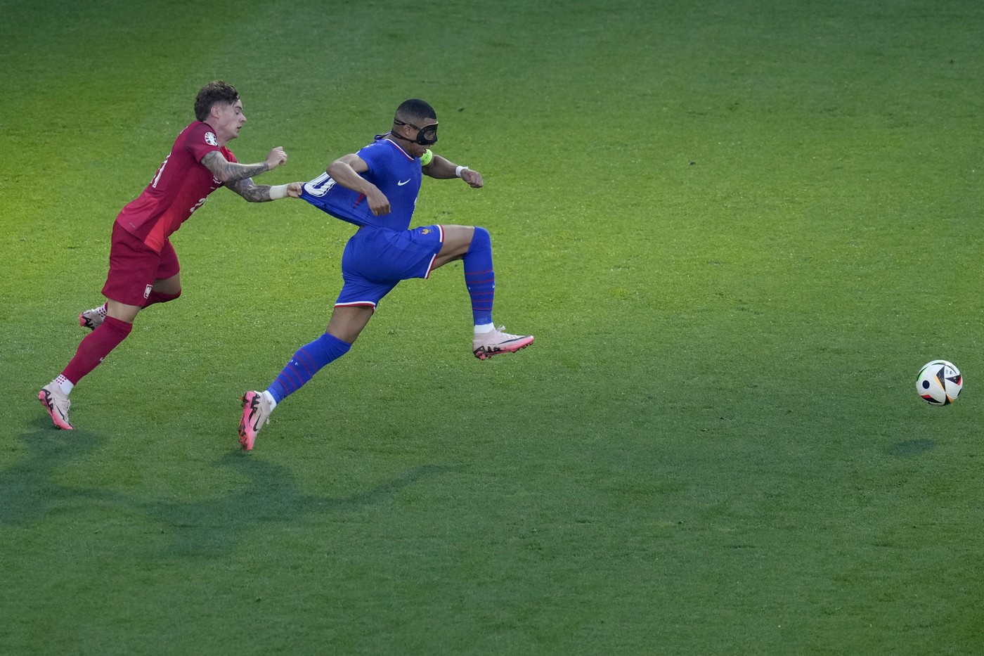 Franța – Polonia 1-1, în Grupa D de la EURO. Franța se califică, însă pierde prima poziție