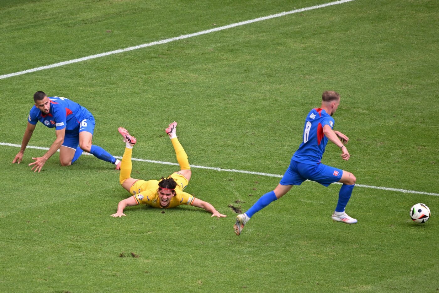 Gata! A ieșit șeful arbitrilor de la UEFA și a anunțat decizia corectă de la faza extrem de controversată a penalty-ului din România – Slovacia 1-1, de la EURO 2024!