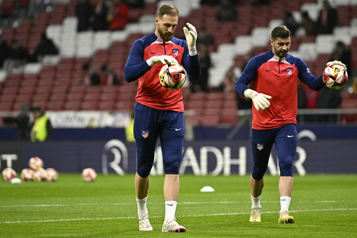 Horațiu Moldovan a rămas blocat când a văzut ce i-a făcut Jan Oblak! Abia venise la Atletico Madrid şi nu se aştepta la asta