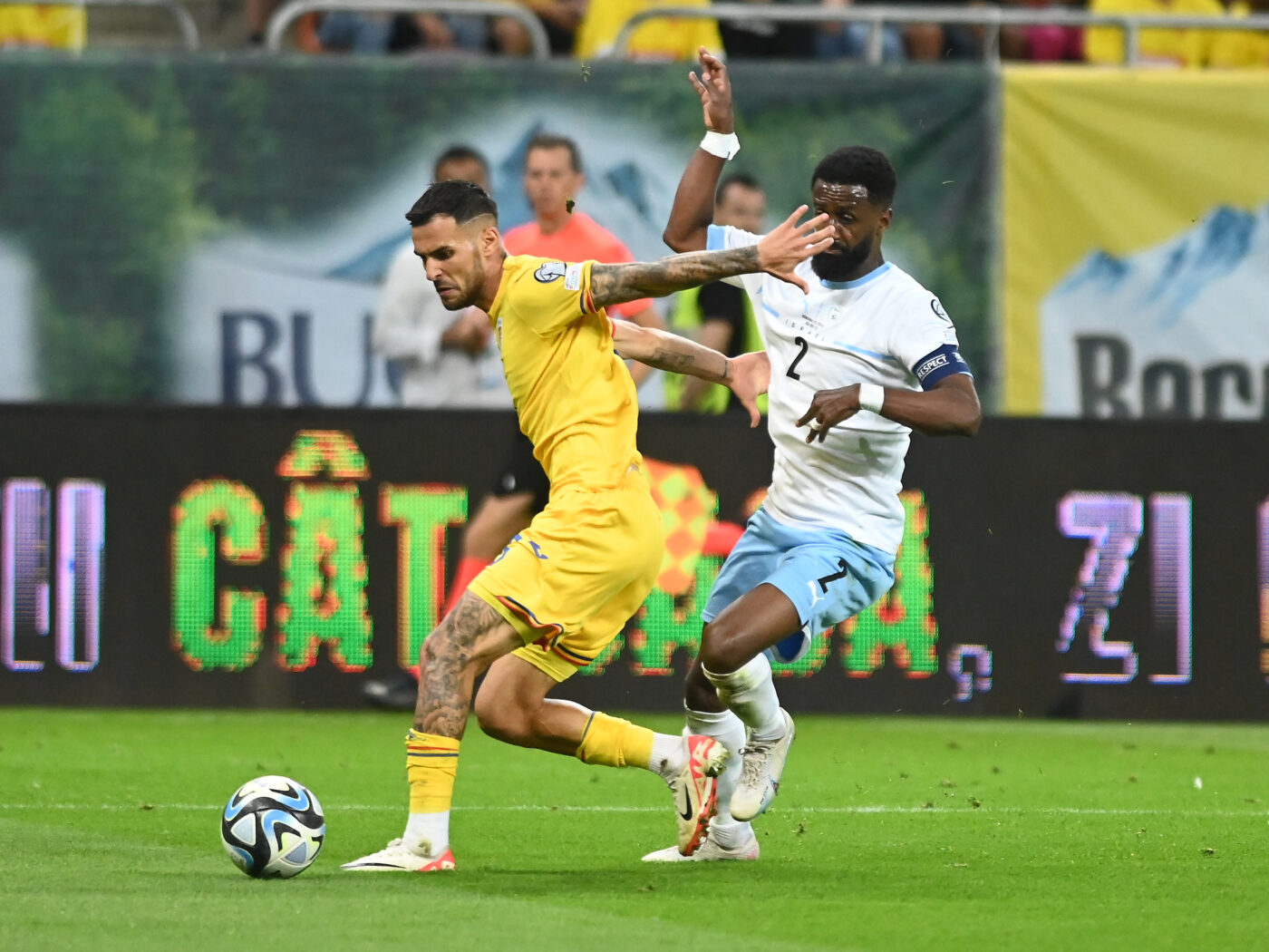 Marius Marin dezvăluie cum se trăiește un antrenament al României la EURO 2024 și face avancronica realistă a duelurilor din grupă: „Băiatul meu împlinește doi ani pe 19 iunie, trebuie să stăm cât mai mult în Germania ca să țină minte cadoul acesta!”. INTERVIU EXCLUSIV