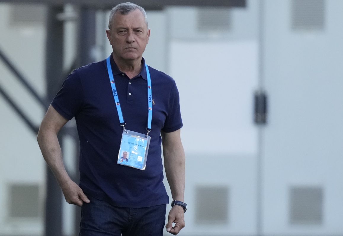 Mircea Rednic e de neoprit pe piața transferurilor și a adus un atacant nigerian la UTA!