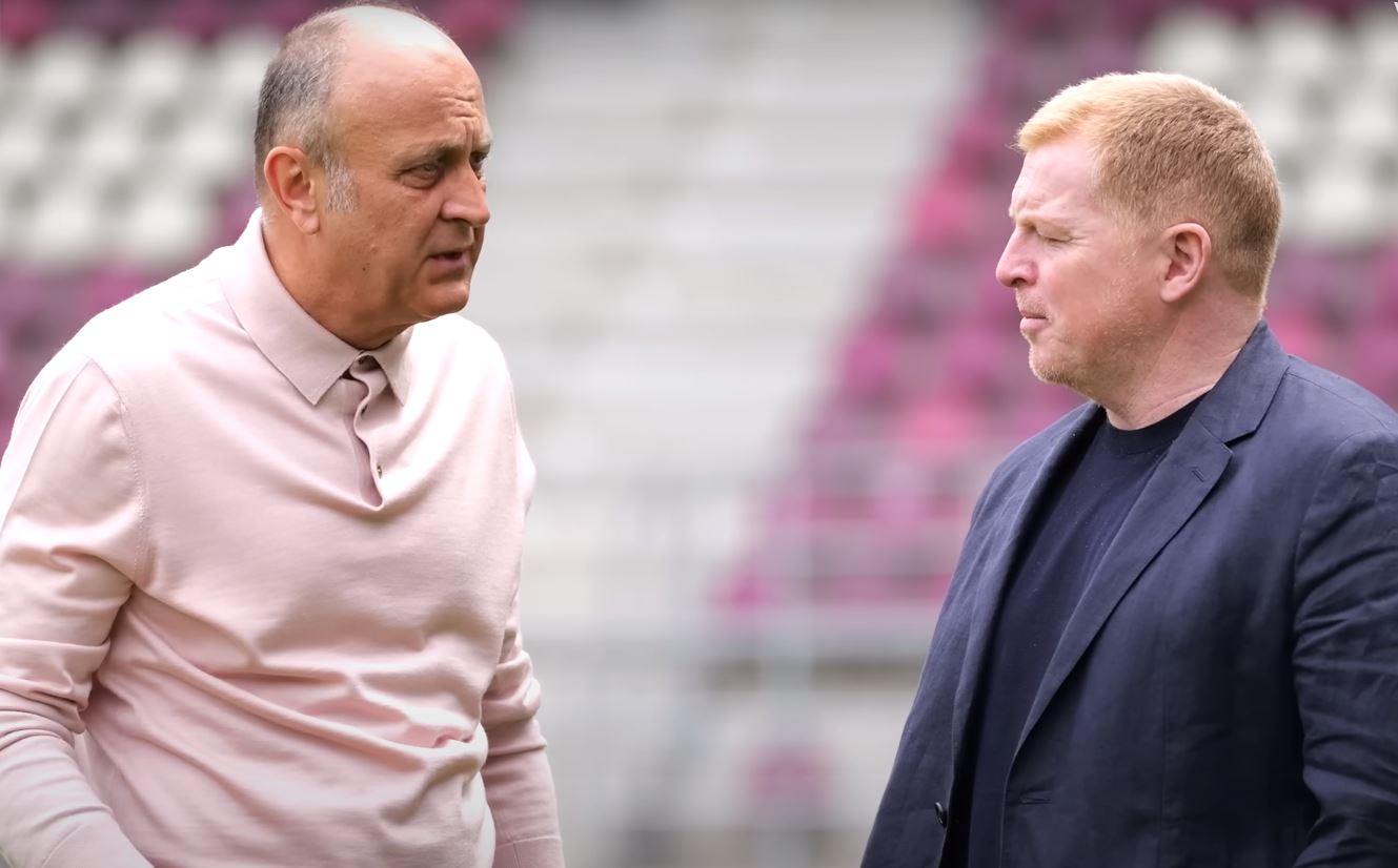 Neil Lennon și Dan Șucu negociază transferul vedetei de la Dinamo București la Rapid București! Fotbalistul ales pentru titlu, de la rivali, de noul antrenor