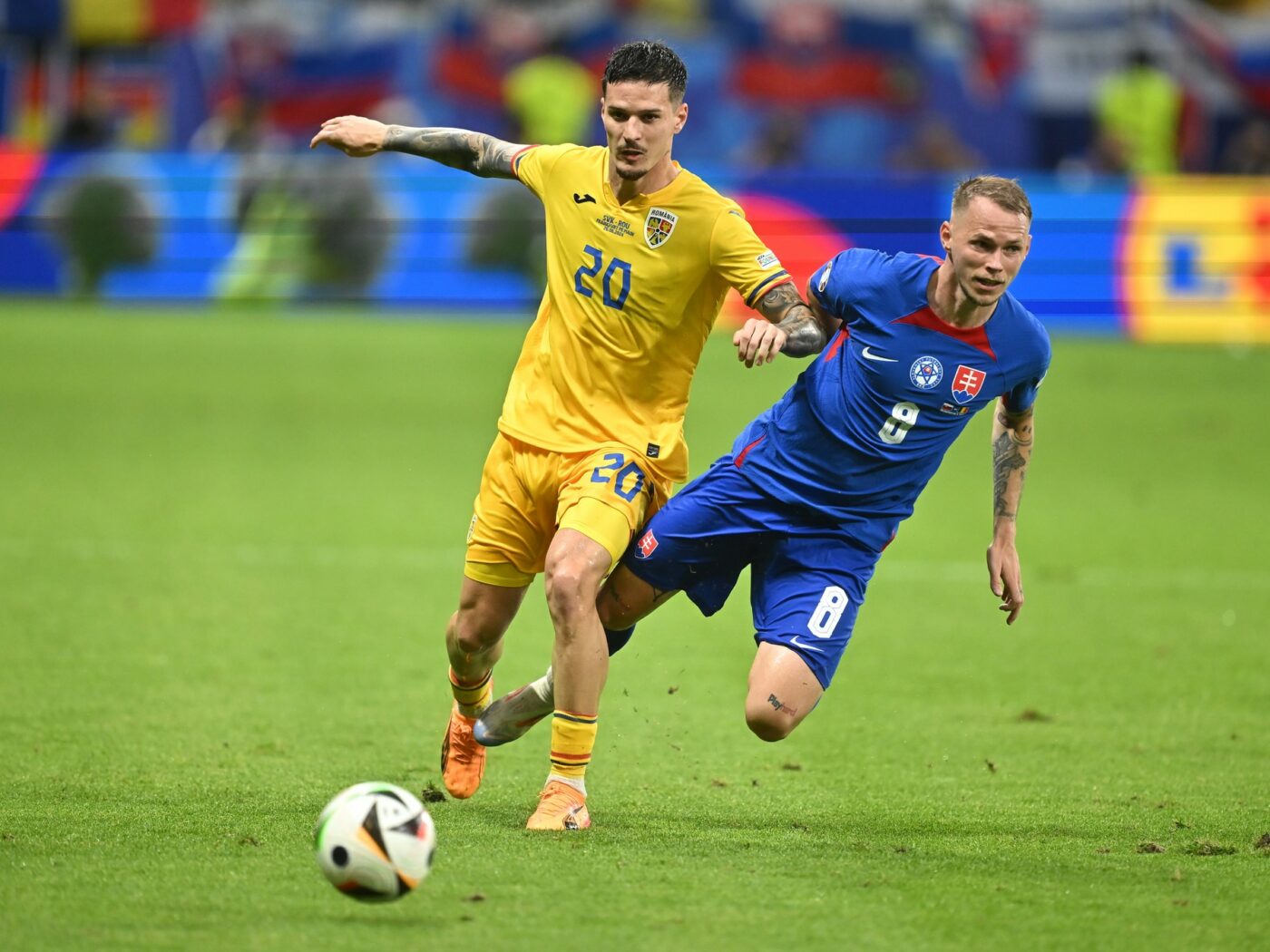 Parma dă lovitura cu Dennis Man, fotbalist cu un preț de transfer de 18.000.000 de euro. Anunțul italienilor: „A făcut un EURO sublim și va semna!”