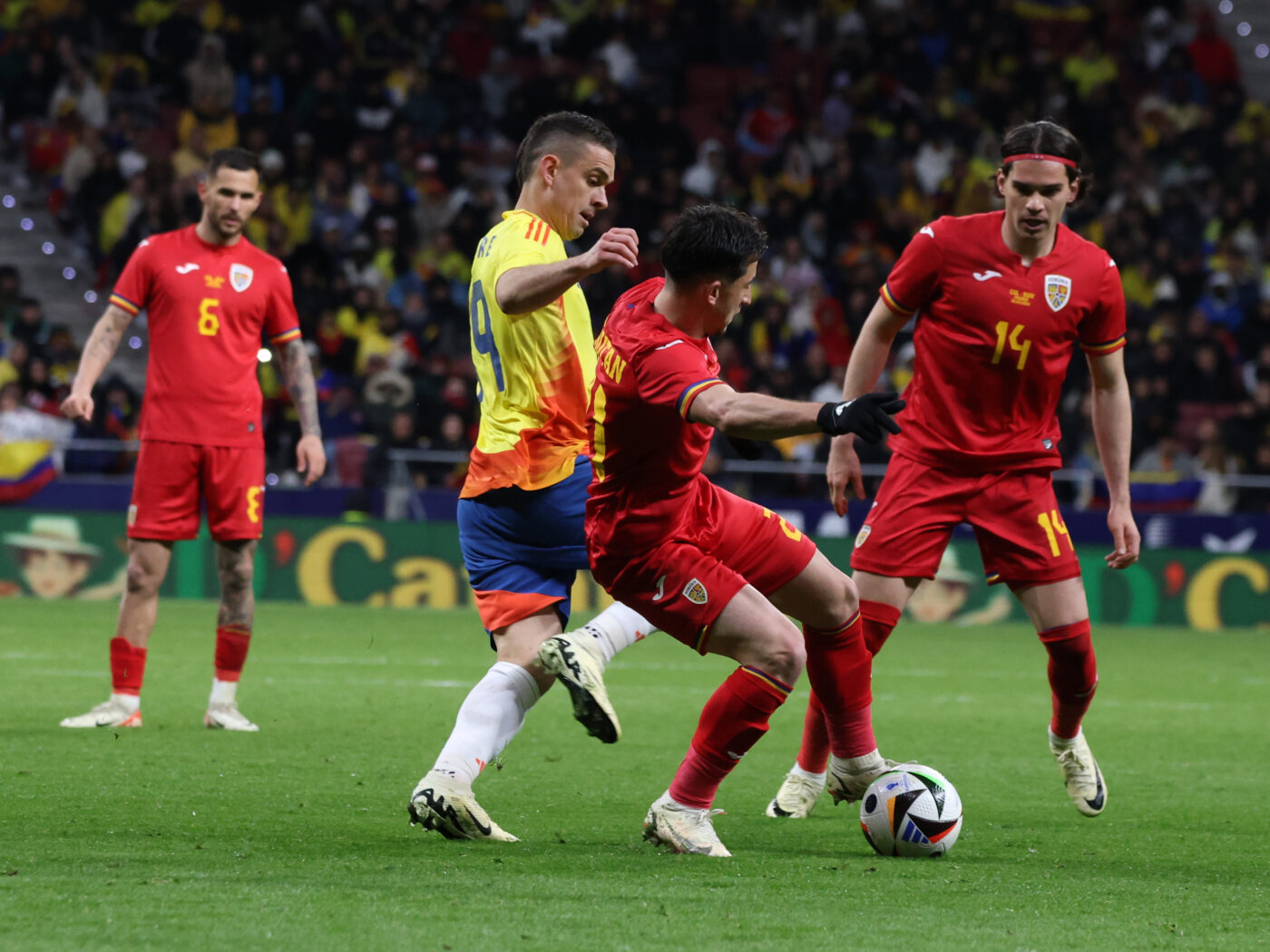 Povestea de viață a „Prințului”, tânărul jucător plecat de la FCSB și ajuns milionar din fotbal, care acum trece prin iad! „Am pierdut totul”