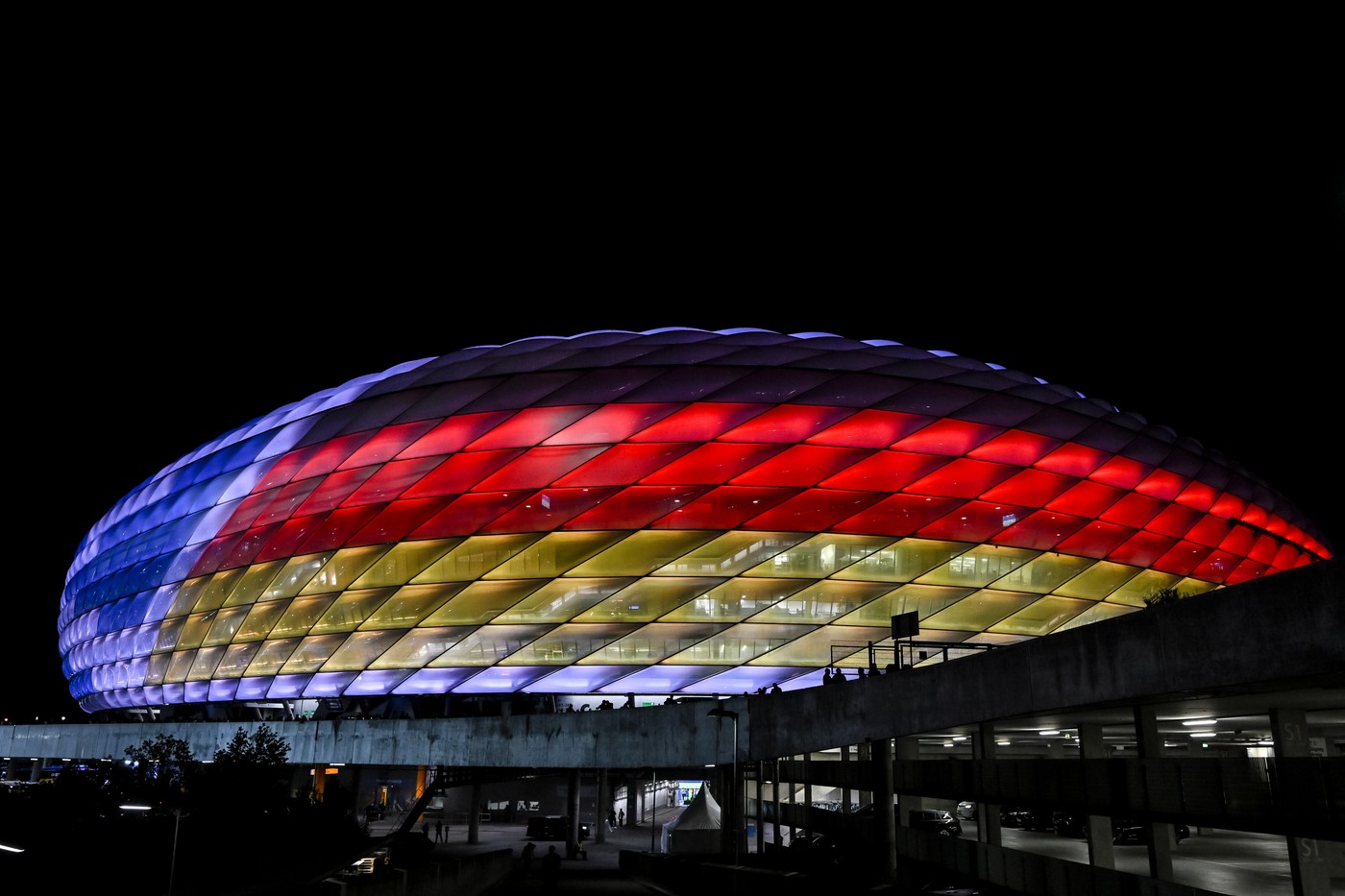 Povestea stadionului Allianz Arena, din Munchen, pe care România va juca împotriva Ucrainei, la EURO 2024