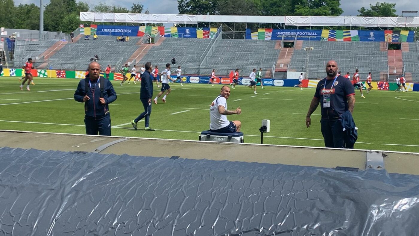 Primul antrenament al naționalei României la EURO 2024 din Germania, în timp real! Accidentatul Alibec e la antrenament! VIDEO & FOTO