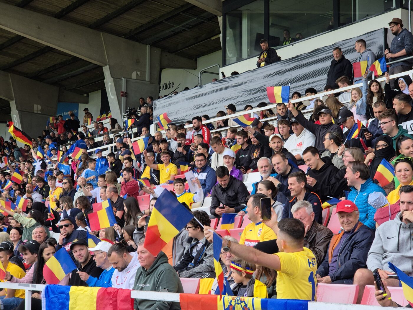 Primul antrenament al naționalei României la EURO 2024 din Germania, în timp real! 3.000 de fani în tribune! VIDEO & FOTO