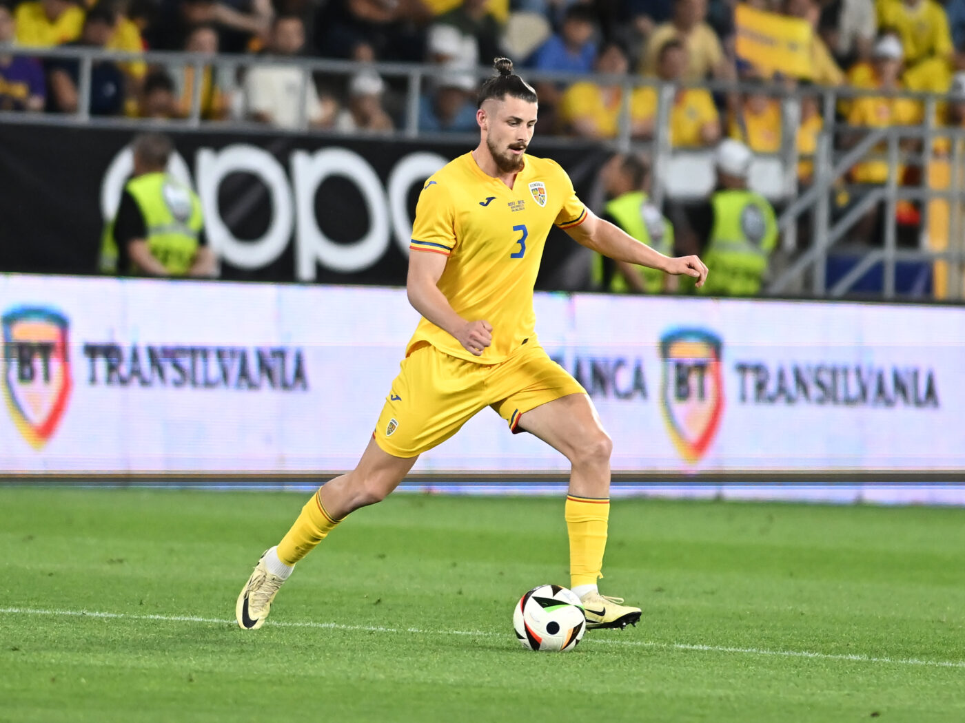 Radu Drăgușin a făcut anunțul despre plecarea sa de la Tottenham, după România – Bulgaria 0-0! Românul a luat decizia și a răspuns public legat de transferul de la Spurs