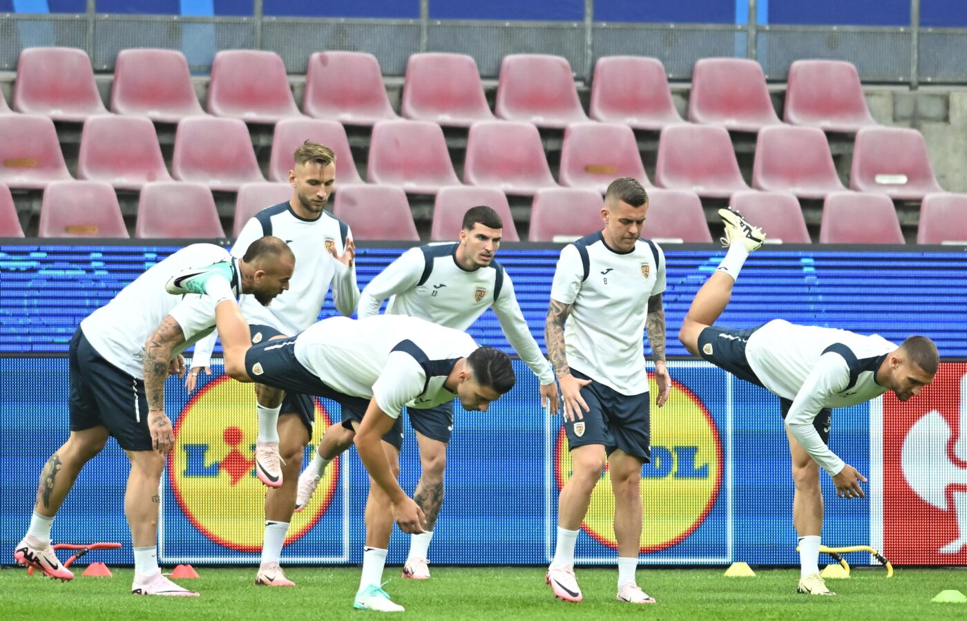 Românul care e comparat cu starul lui Manchester City a băgat spaima în belgieni! S-au uitat pe cifre și au rămas blocați: „Încă un iepure din pălărie”