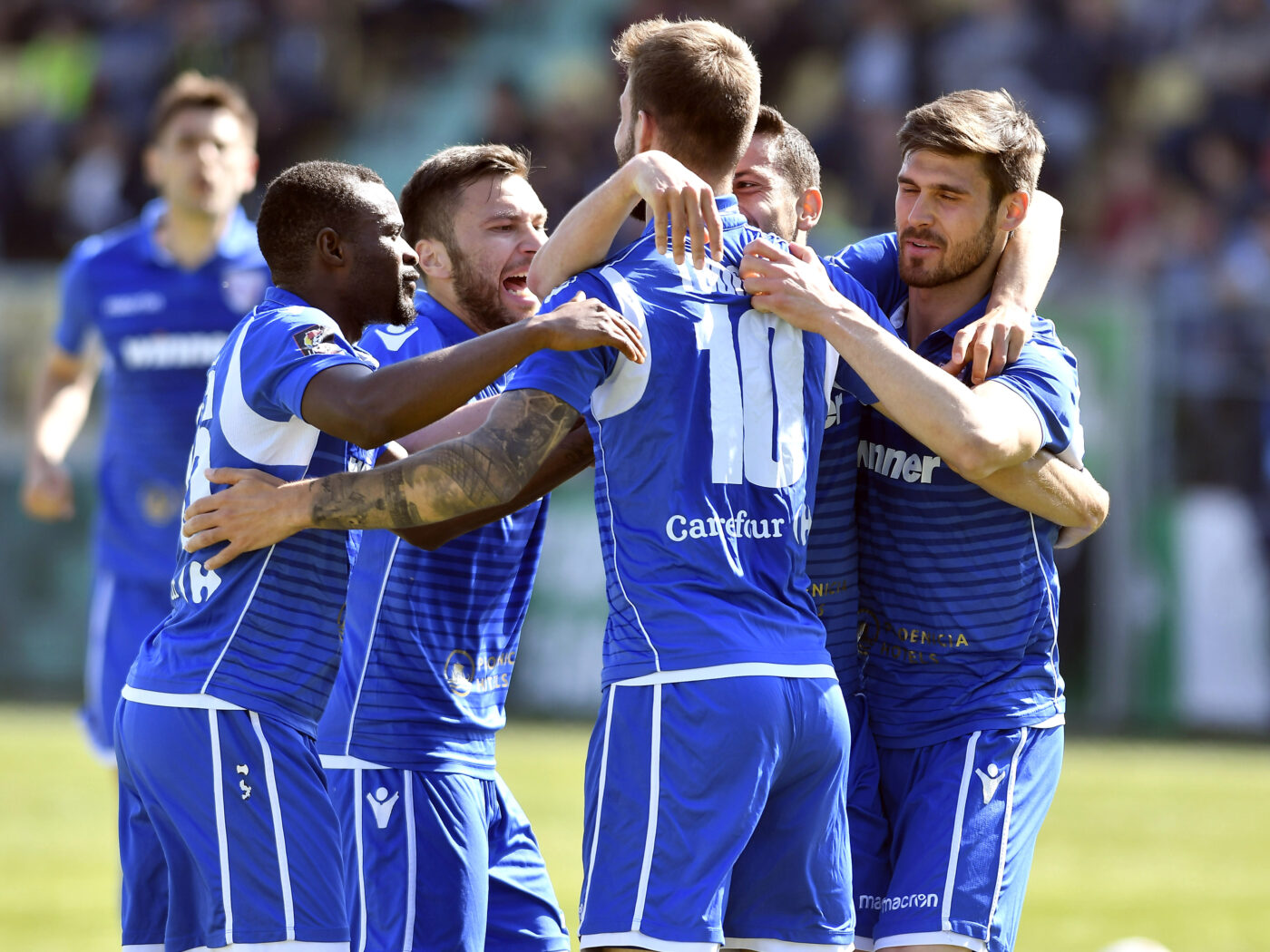 Și-a micșorat salariul pentru a rămâne în Superliga! Are peste 180 de meciuri și o accidentare gravă la activ. EXCLUSIV