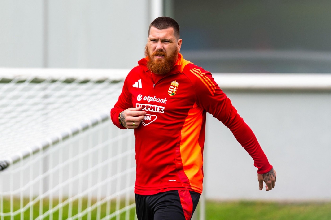 Un ungur e atracția momentului la EURO 2024. Atacantul maghiar, mare cât un tanc, recunoaște că a fost mereu ținta ironiilor: „Așa m-am născut, nu am ce face”