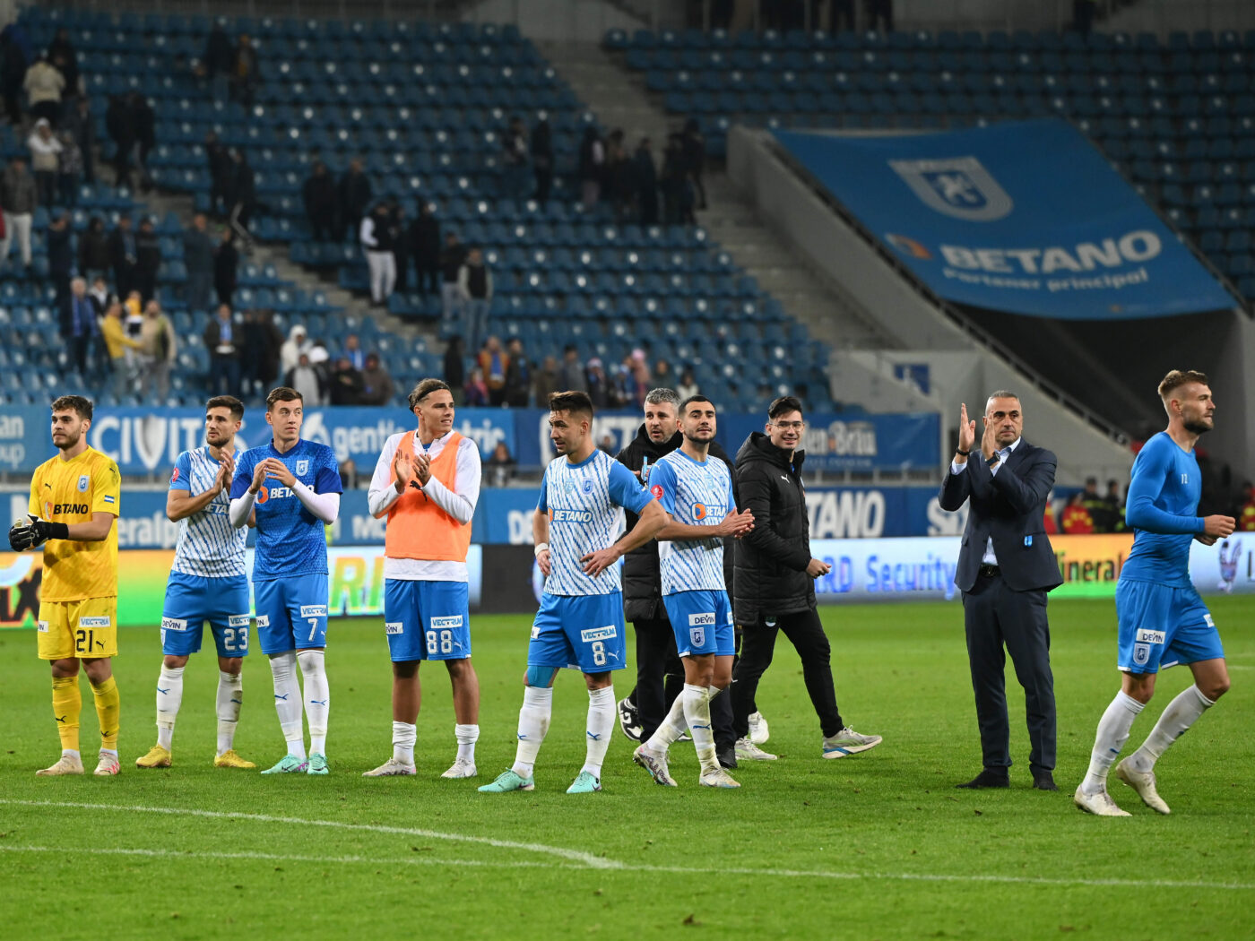 Universitatea Craiova i-a reziliat contractul fotbalistului, dar anunță că îl așteaptă înapoi: „E vital să se întâmple asta!”