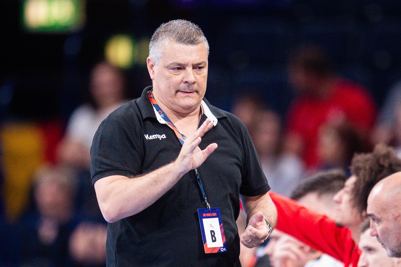Xavi Pascual a plecat de la Dinamo, dar n-a semnat nici acum contractul cu gigantul care vrea Liga Campionilor! Ce se întâmplă, de fapt, cu fostul mare antrenor al Barcelonei și amănunte din culise. EXCLUSIV