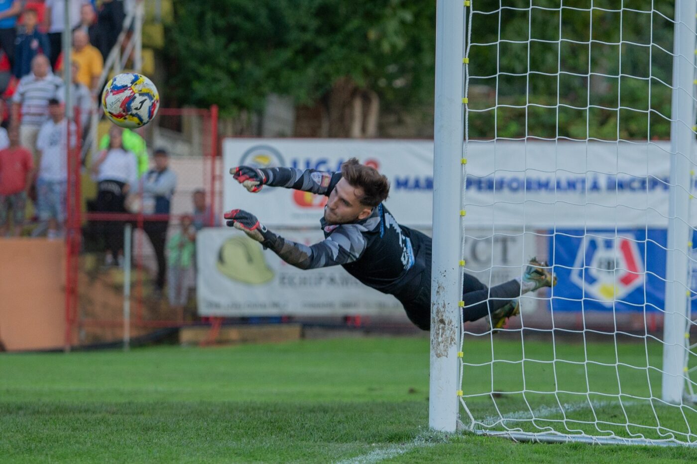 Dinamo, achiziție din Liga 2! A luat jucătorul sezonului de la fosta echipă a lui Claudiu Niculescu, tocmai cumpărat de la UTA. EXCLUSIV