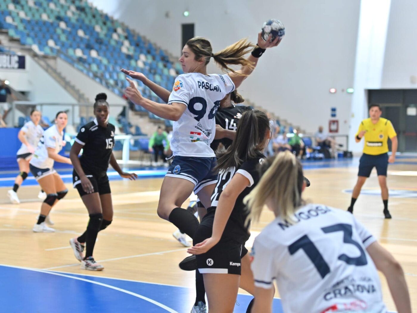 Echipa de handbal feminin SCM Universitatea Craiova va avea un nou antrenor. EXCLUSIV