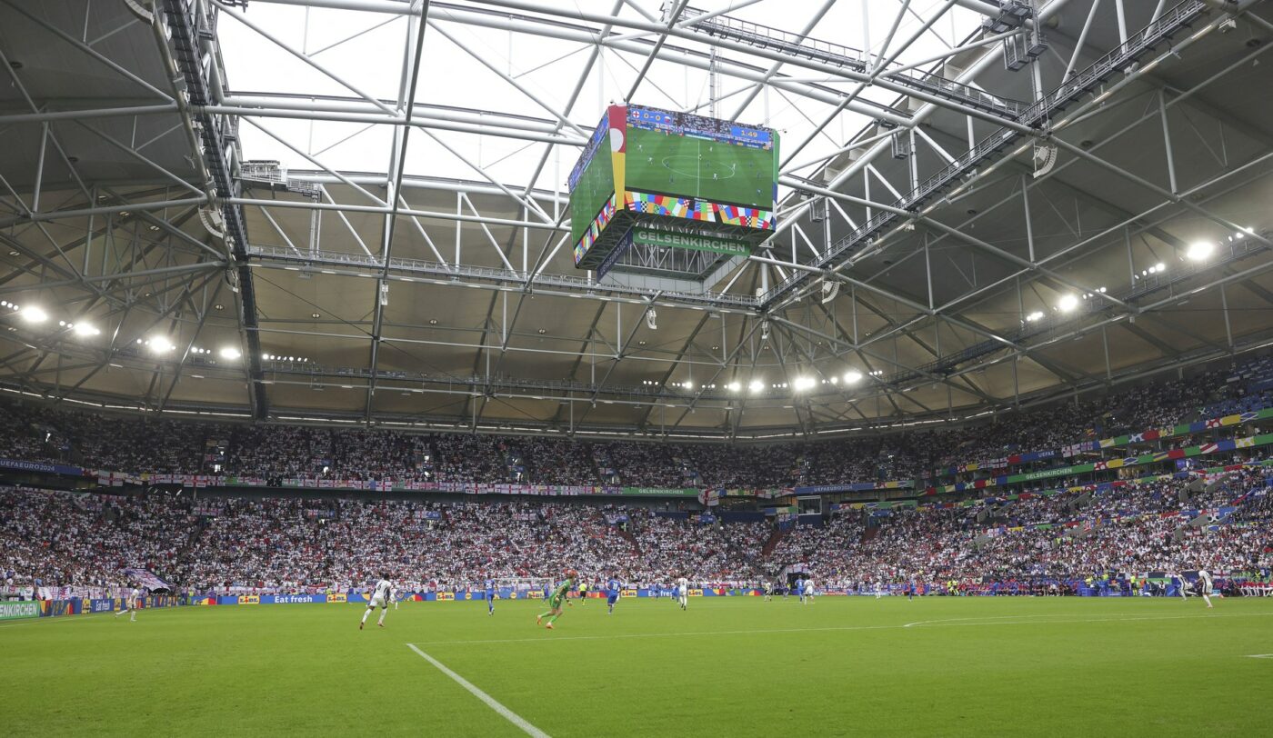 A luat 300.000 de euro la pariuri cu un bilet ireal! A ghicit 7 cote diferite dintr-un singur meci de la EURO 2024, cu fosta adversară din grupa României pe teren