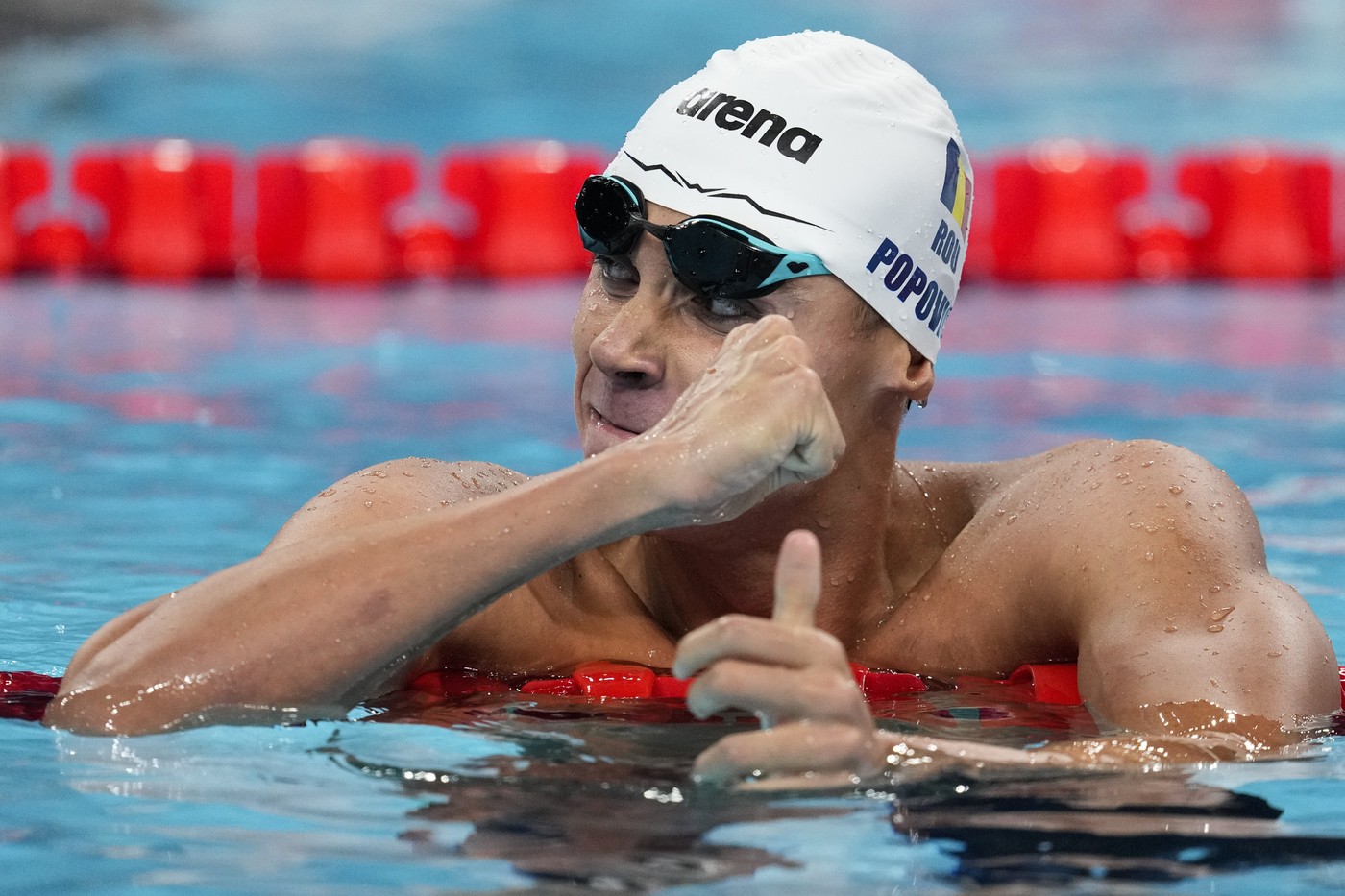 „Eroic!”. Americanii au fost copleșiți de cursa apoteotică de aur olimpic reușită de David Popovici! Au reacționat imediat și au reamintit previziunea uluitoare de acum 3 ani: „Băiatul care ar putea deveni rege”