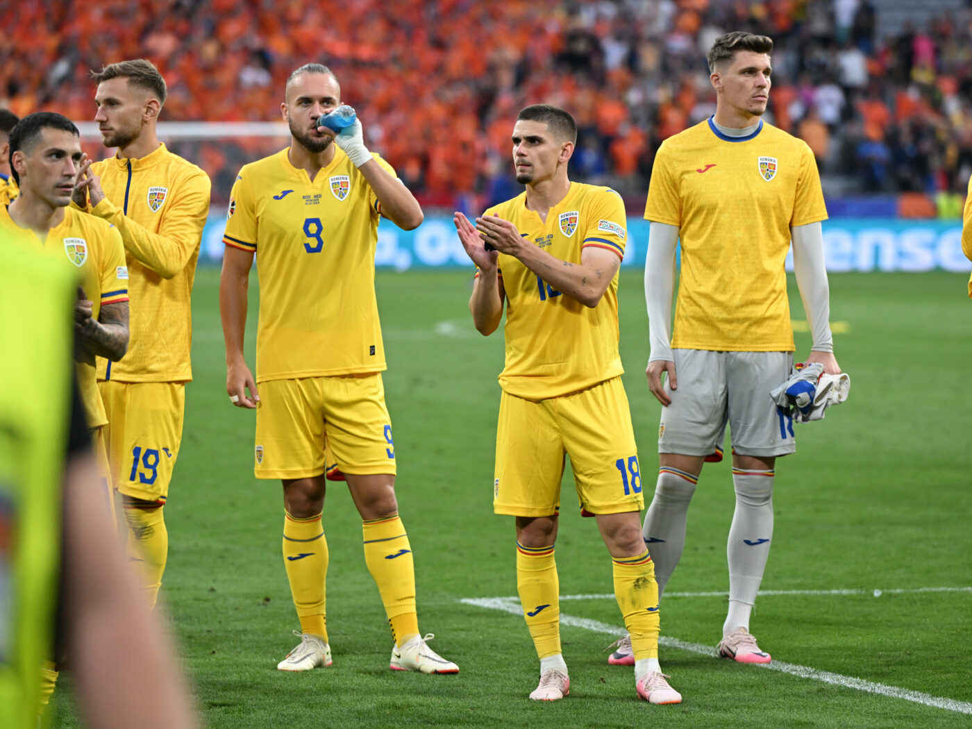Atacantul României a prins transferul carierei şi face anunțul după România – Olanda 0-3! „Am semnat cu o echipă imensă”