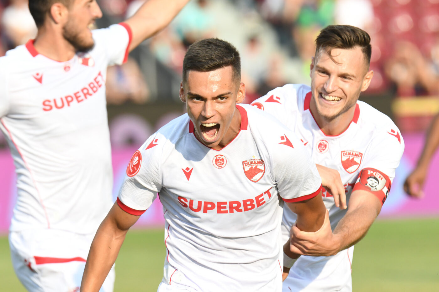 CFR Cluj – Dinamo 3-2 Live Video Online în prima etapă din Superliga. Tachtsidis dă lovitura în prelungiri