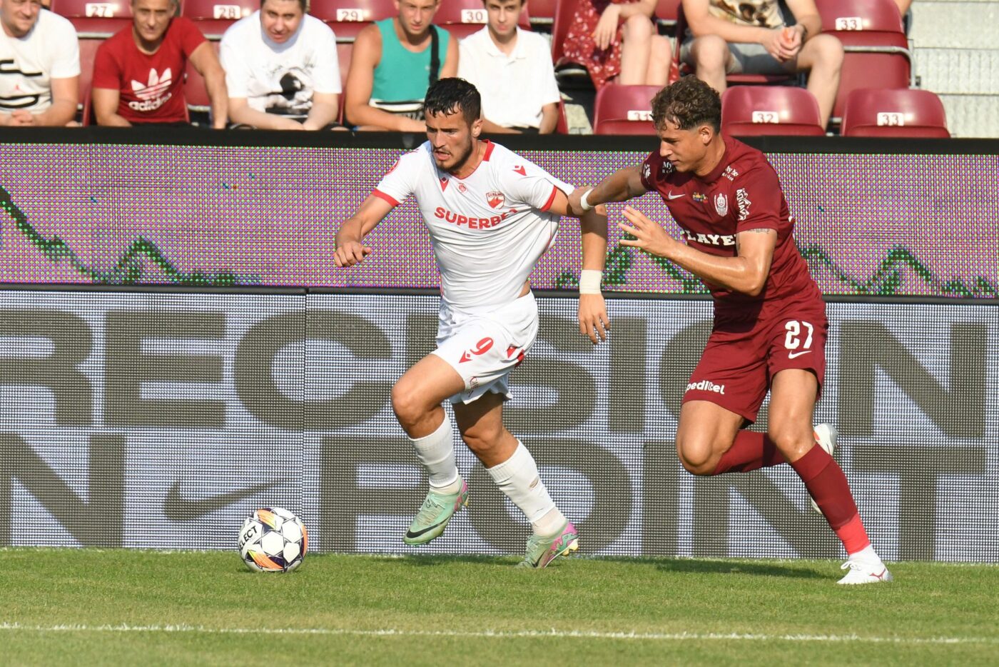 CFR Cluj – Dinamo 3-2, în prima etapă din Superliga. Sezon nou, boală veche. „Câinii” pierd în prelungiri după ce au condus cu 2-0 încă din prima repriză!