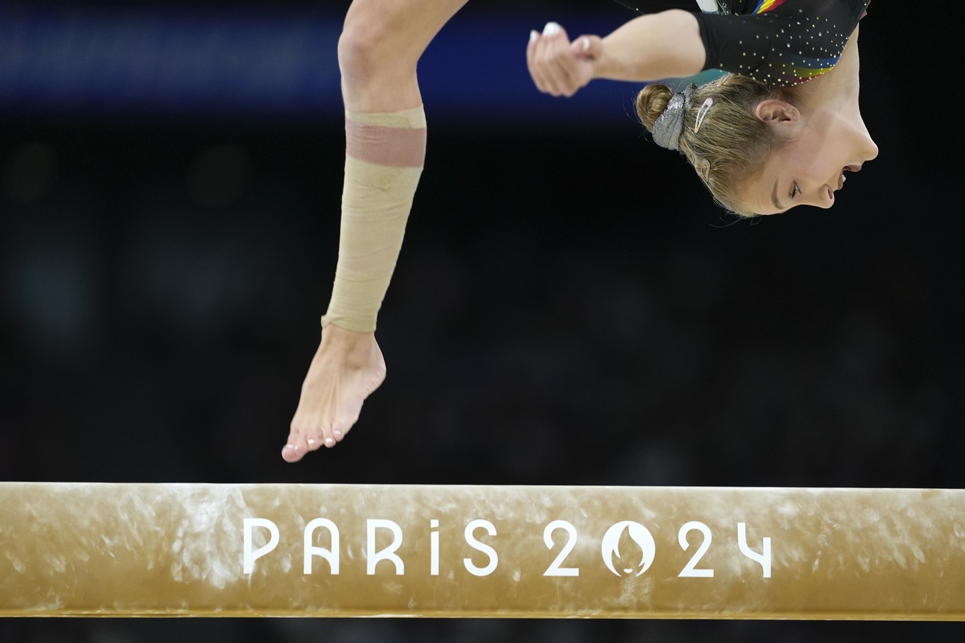 Ce a postat Federația Internațională de Gimnastică după evoluția fabuloasă a Sabrinei Voinea de la bârnă, la Jocurile Olimpice! A folosit un singur cuvânt