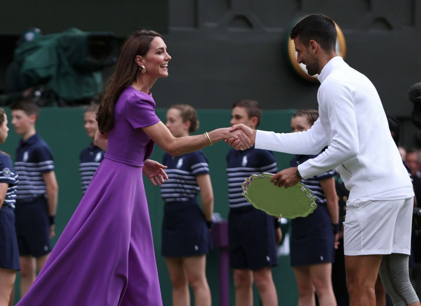 Ce i-a zis Novak Djokovic lui Kate Middleton în timpul întâlnirii de la Wimbledon. Complimentul pe care sârbul i l-a făcut Prințesei de Wales