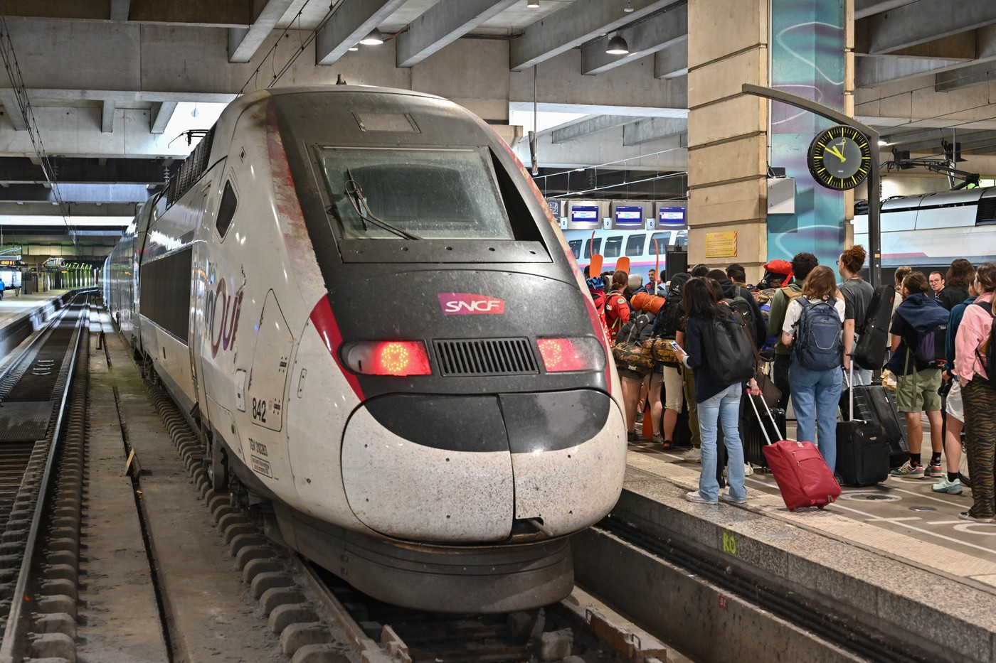 Cutremur înainte de Jocurile Olimpice: liniile TGV sunt grav afectate după un „atac masiv” împotriva căilor ferate franceze! Peste 800.000 de călători sunt direct afectați: „Au vrut să paralizeze rețeaua”