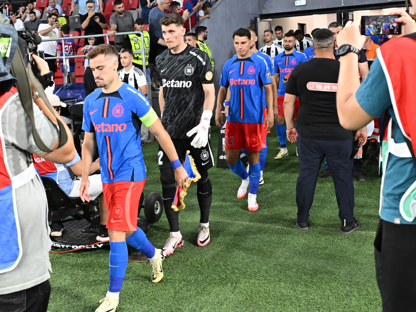 Decizie șoc pe care a luat-o FCSB înainte de meciurile cu Maccabi Tel-Aviv! Ce va face în Superliga