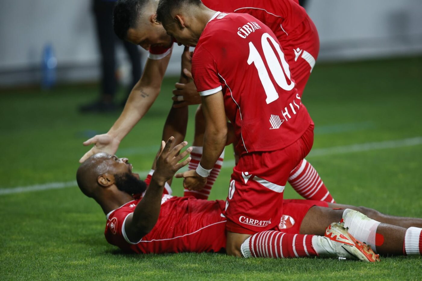 Dinamo București – Petrolul Ploiești 4-1, în etapa 2 din Superliga. „Câinii” au mușcat fără milă din „lupi”! Abdallah și Cîrjan recidivează cu două execuții de clasă!