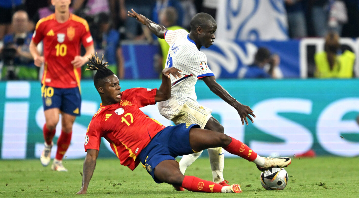 FC Barcelona are o variantă uluitoare de transfer: N’Golo Kante, soluția catalanilor pentru Hansi Flick!