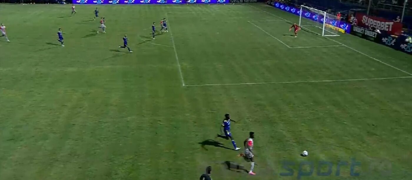 Fază extrem de controversată în Slobozia – FCSB 2-2: echipa lui Gigi Becali a primit un penalty inexistent! „Ce n-a văzut VAR-ul?!”