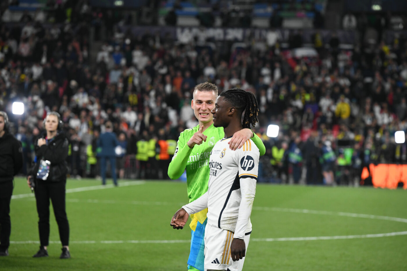 Greșelile uriașe din România – Ucraina i-au fost fatale portarului Lunin: Real Madrid a luat decizia finală și l-a anunțat!