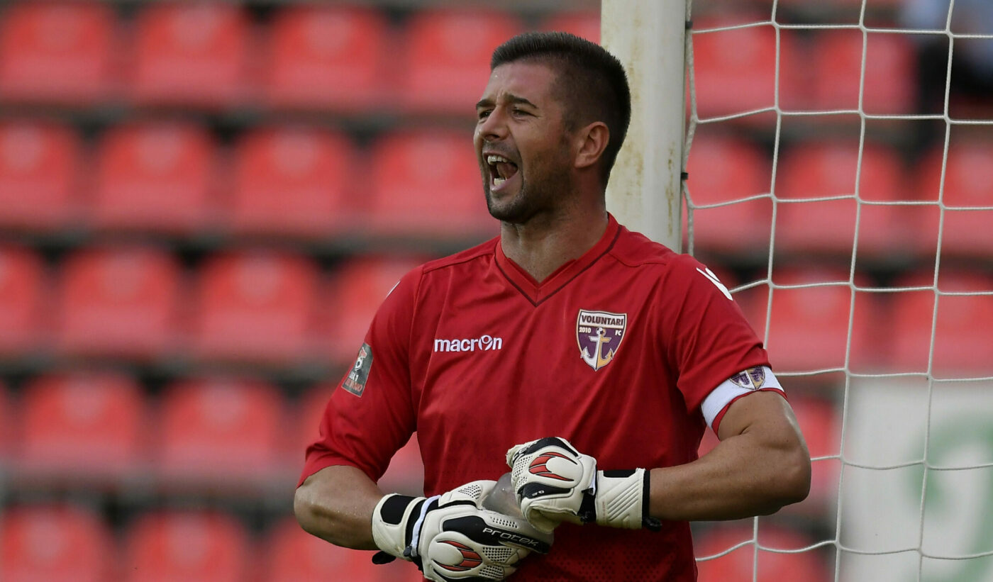 Îl mai știi pe Cosmn Vâtcă? Fostul portar de la FCSB a semnat!