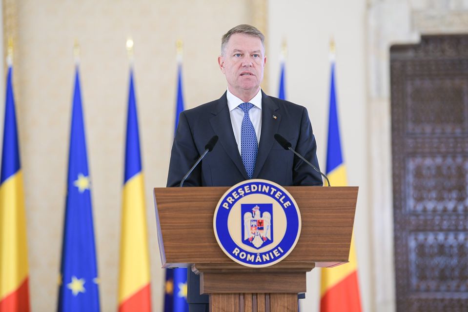Klaus Iohannis a reacționat cu o viteză rar întâlnită la președintele României după tentativa de omor asupra lui Donald Trump! Cum a denumit șeful statului atacul din SUA