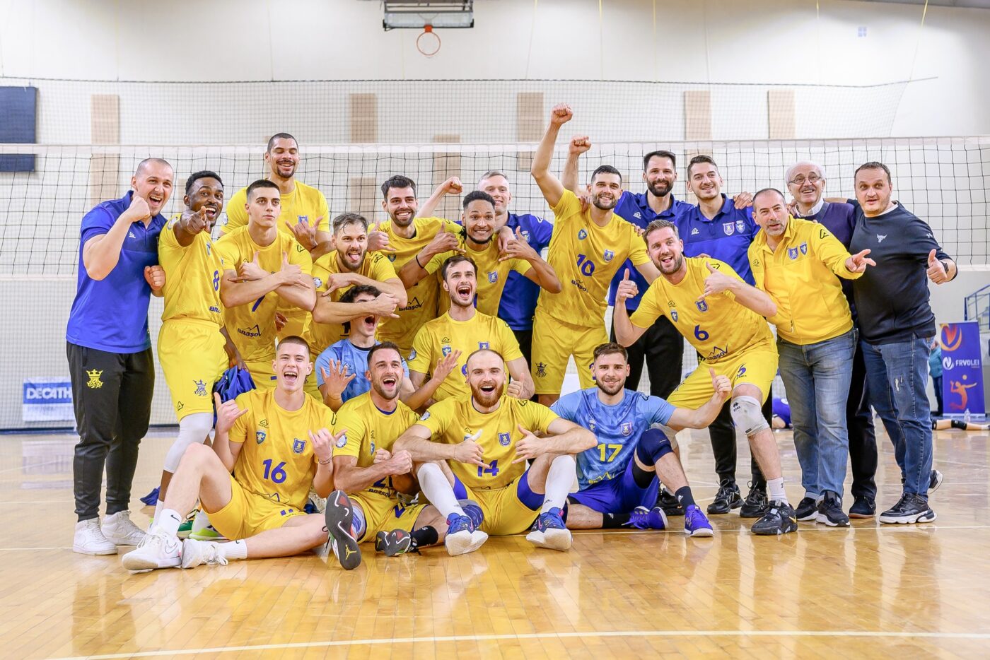 Corona Brașov, la porțile grupelor Ligii Campionilor la volei masculin. Elevii lui Laurențiu Lică se vor duela în primul tur cu Radnik Bijeljina, campioana Bosniei
