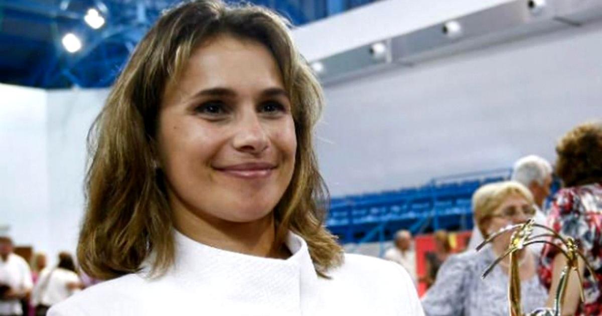 Lavinia Miloșovici a vorbit despre tragedia care i-a schimbat viața definitiv! Legendara gimnastă a dezvăluit clipele groaznice în care și-a pierdut fetița: „A murit chiar în brațele mele”