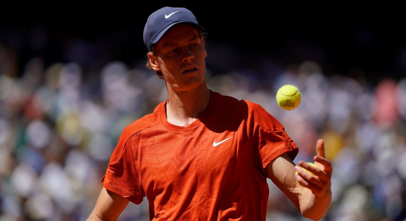 Liderul ATP și una dintre cele mai frumoase jucătoare din WTA, fotografiați în mare! Cei doi iubiți formeză cuplul momentului din tenis