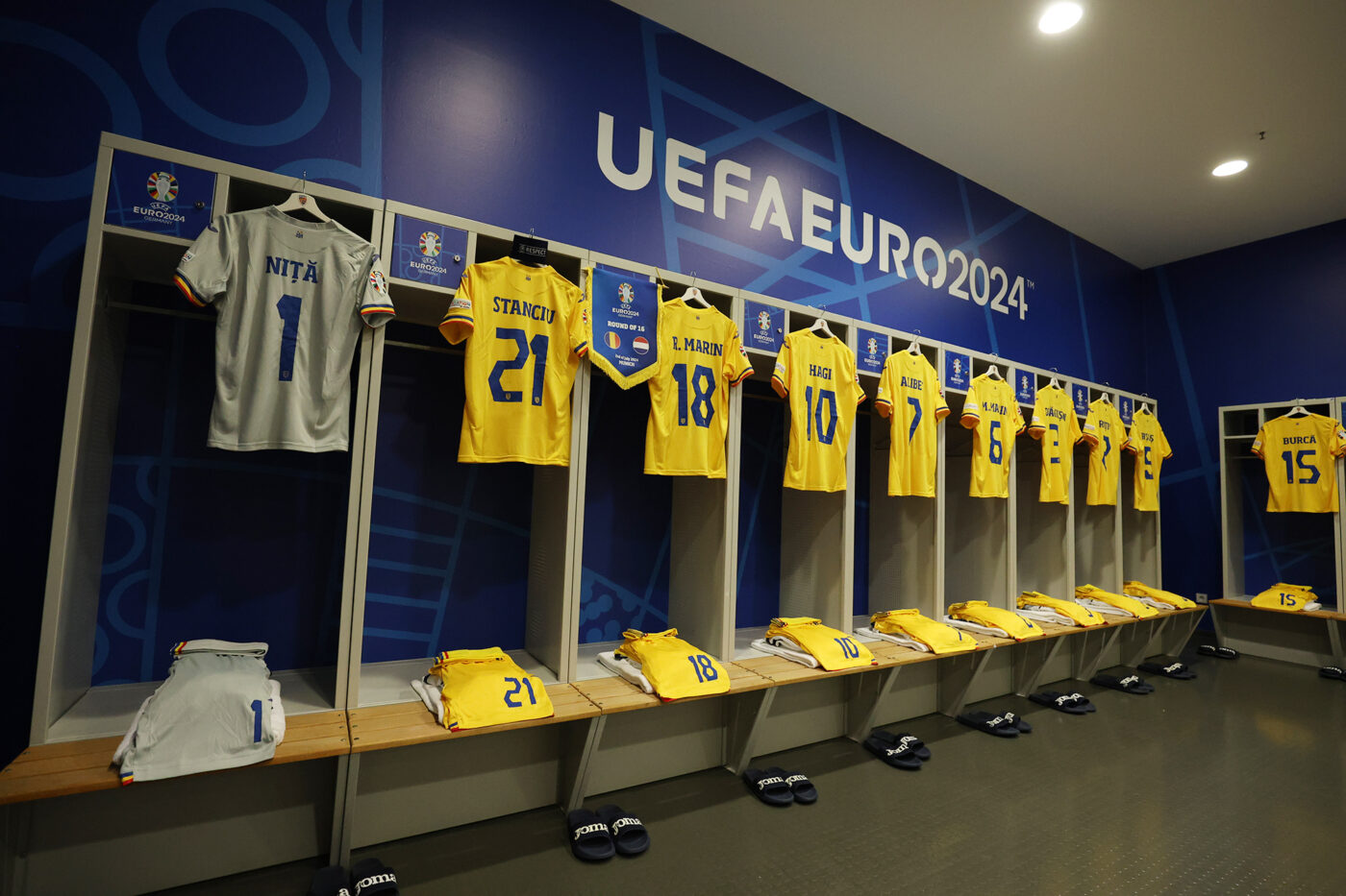 Liveblog România – Olanda în optimi la EURO. Imagini din vestiarul tricolorilor, ce numere vor purta jucătorii noștri pe Allianz Arena din Munchen!