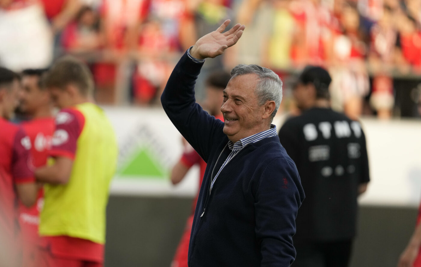 Mircea Rednic „și-a deschis contul” cu Neil Lennon, înainte de UTA – Rapid: „Nu o să-i fie ușor, după sezonul lor ratat”