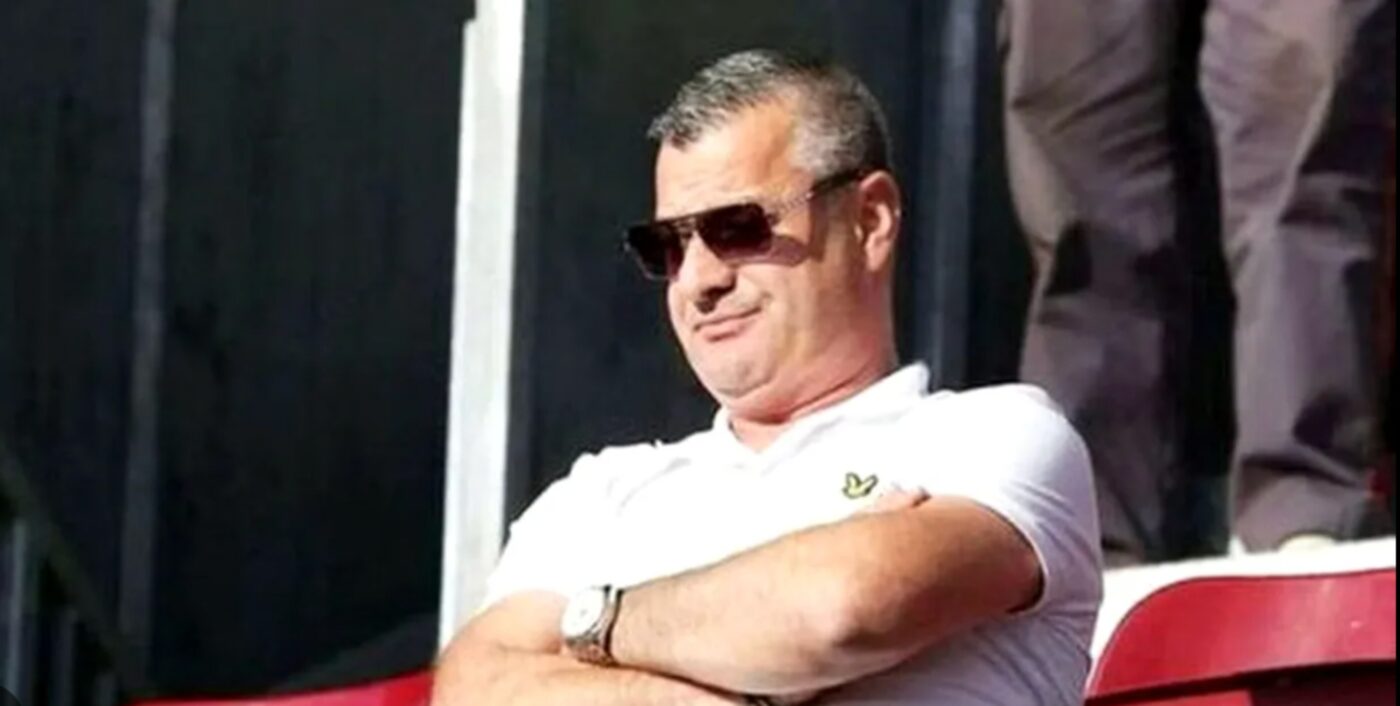 Salariul fabulos pe care Nelu Varga i l-a dat lui Louis Munteanu pentru ca atacantul să refuze transferul la echipa lui Gigi Becali! Trei ani de contract care îl transformă în cel mai bine plătit fotbalist din Superliga