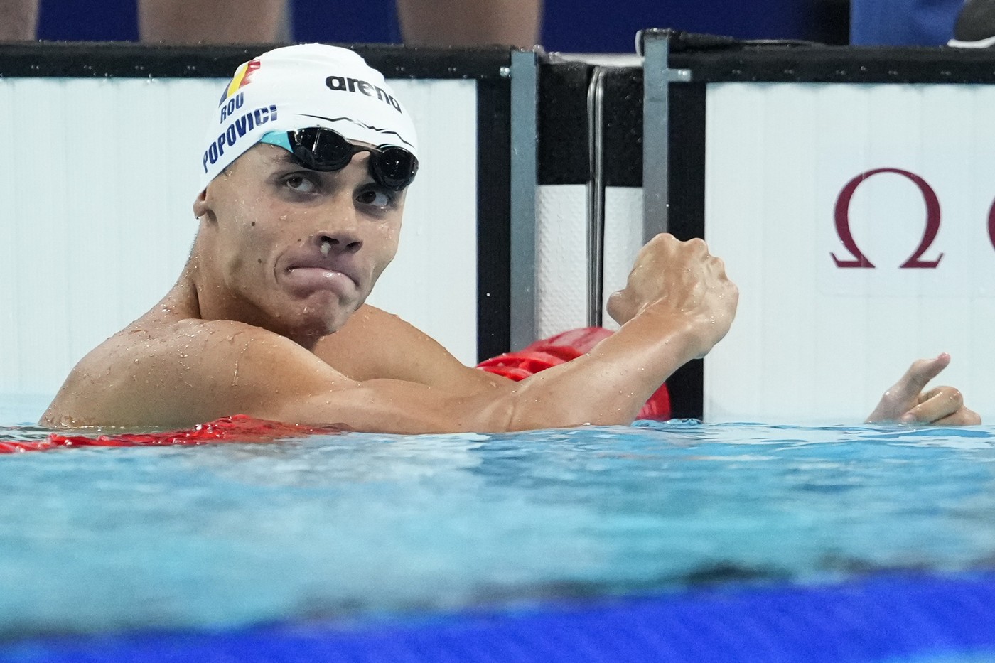 Reacția fabuloasă a comentatorului TVR după cursa fantastică a lui David Popovici, care a devenit campion olimpic la Paris! „Absolut incredibil! Nici nu știi cât de fericiți ne-ai făcut”