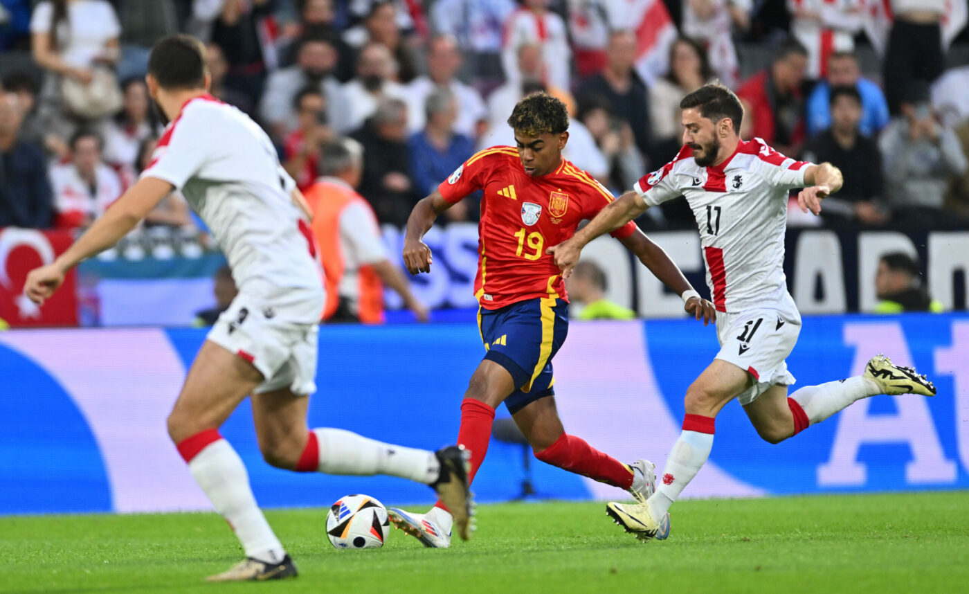 Spania – Germania, primul sfert de finală de la EURO 2024, este Live Video Online de la ora 19.00. Cele mai în formă echipe de la turneul final vor fi față în față pe arena din Stuttgart!