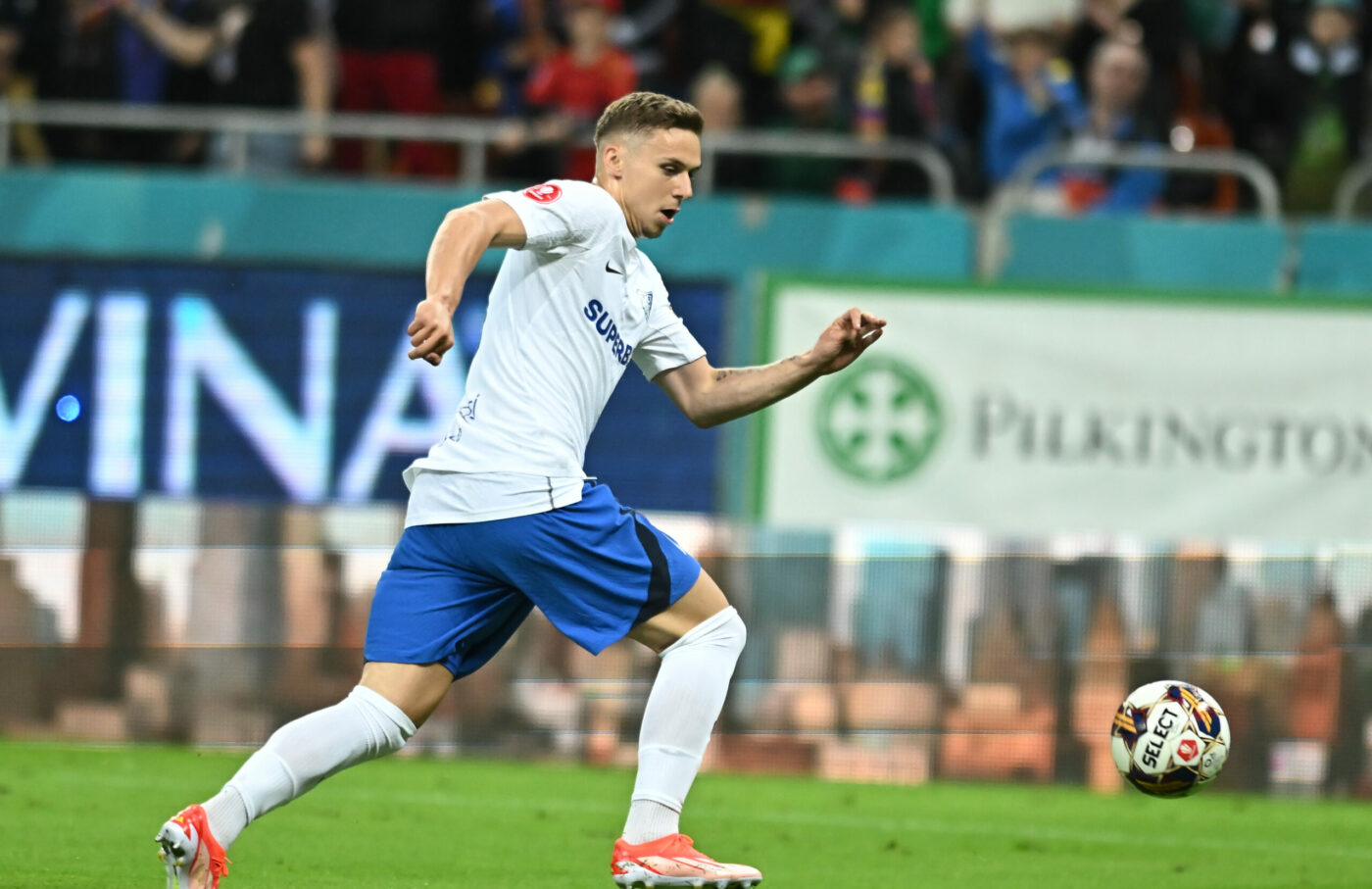 Suma uriașă pe care Nelu Varga o plătește pentru transferul definitiv al lui Louis Munteanu la CFR Cluj! Cu această sumă a convins-o pe Fiorentina să ignore oferta lui Gigi Becali