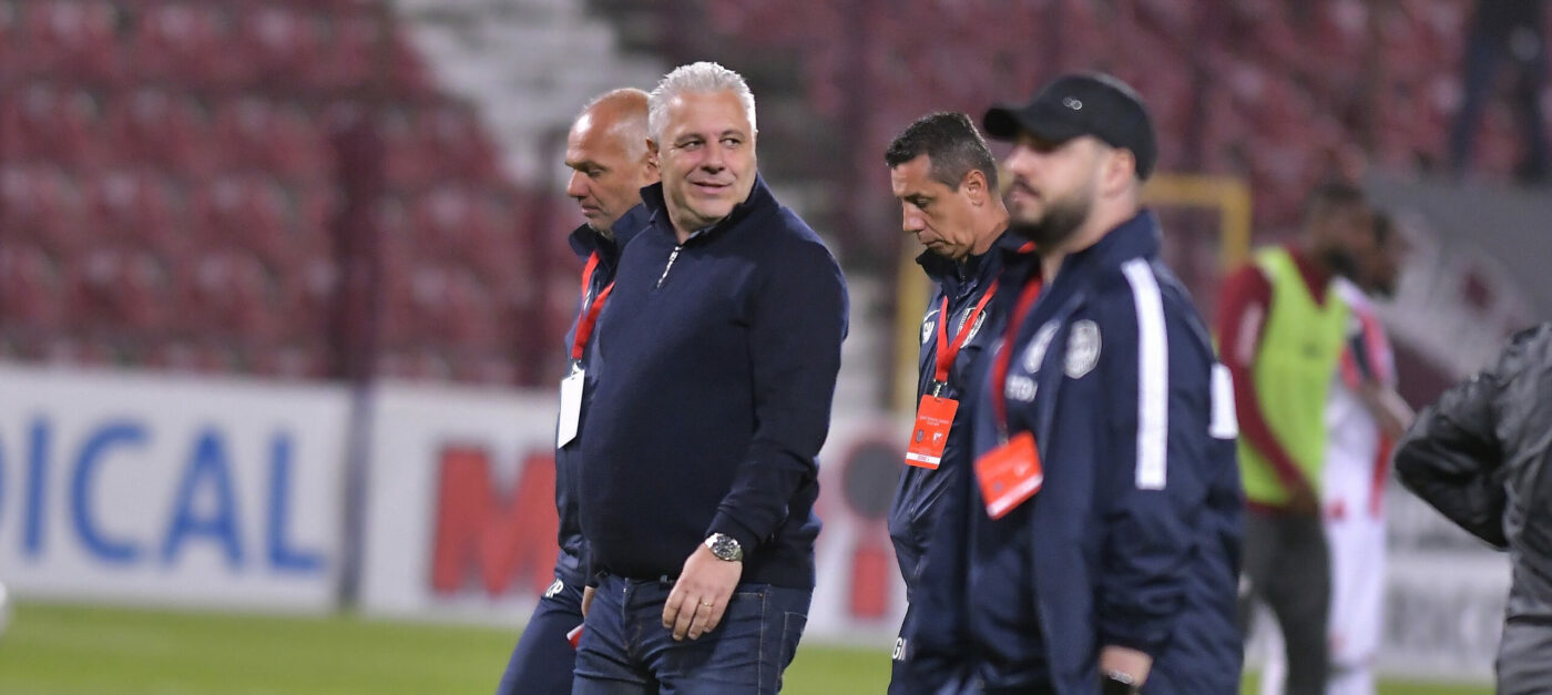 Şumudică sare după ce Lennon a făcut un gest controversat către fanii care l-au contestat în Rapid Bucureşti – CFR Cluj 2-2! Ce avertisment i-a dat britanicului